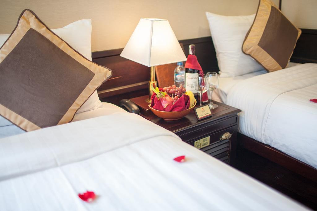 Halong Glory Legend Cruise Hotell Ha Long Eksteriør bilde